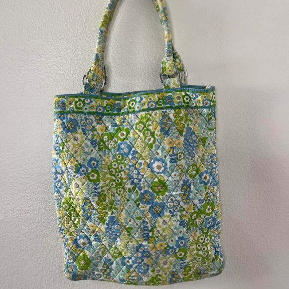 Vera Bradley English Meadow Slim Tote, a retired floral quilted cotton bag - Picture 2 of 7